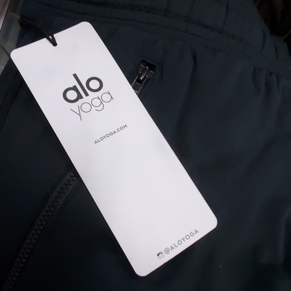 alo renew lounge pants - Picture 5 of 5